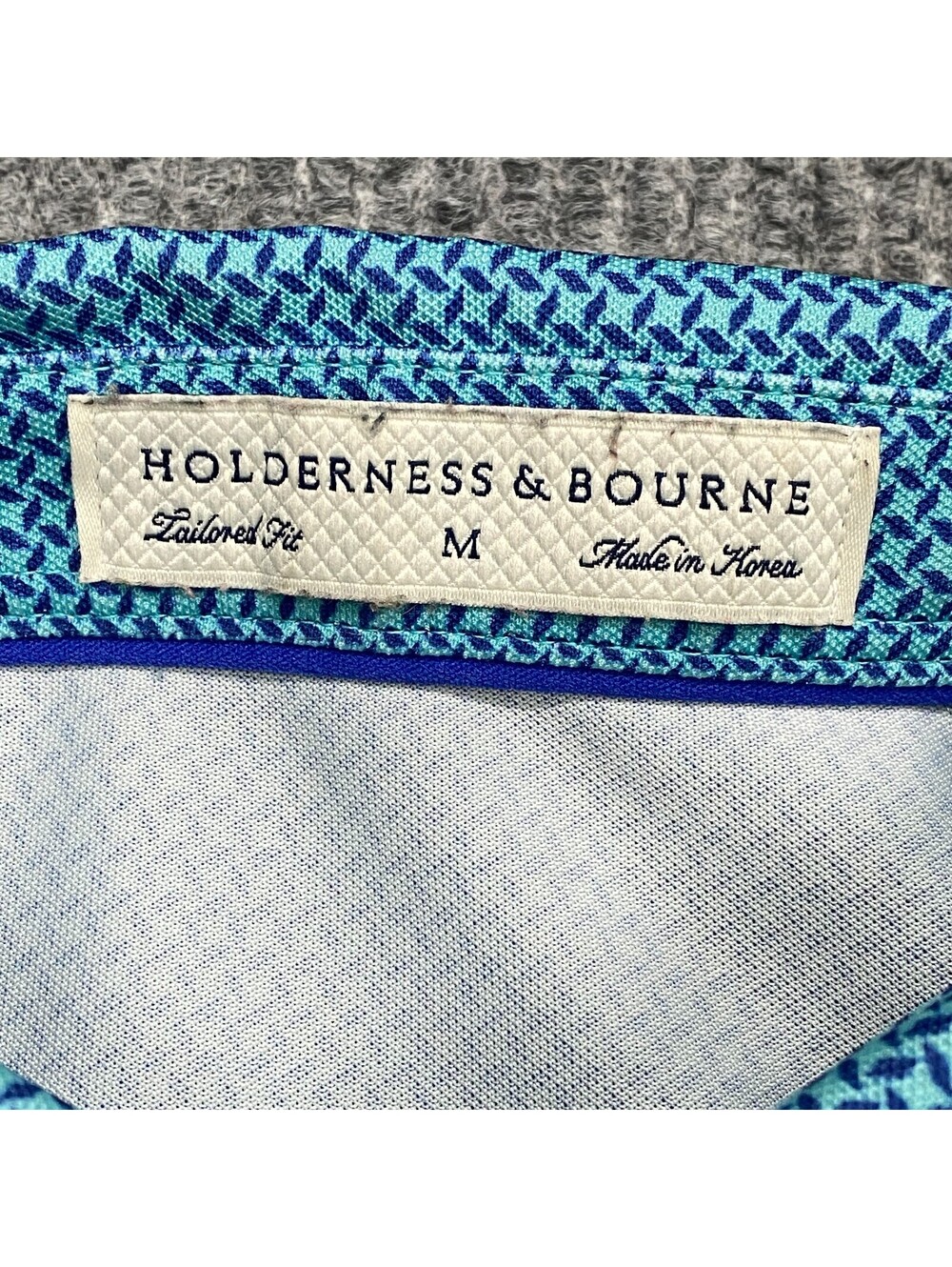 Holderness & Bourne Polo Shirt Mens M Tailored Blue Geometric Performance Golf - Picture 4 of 9